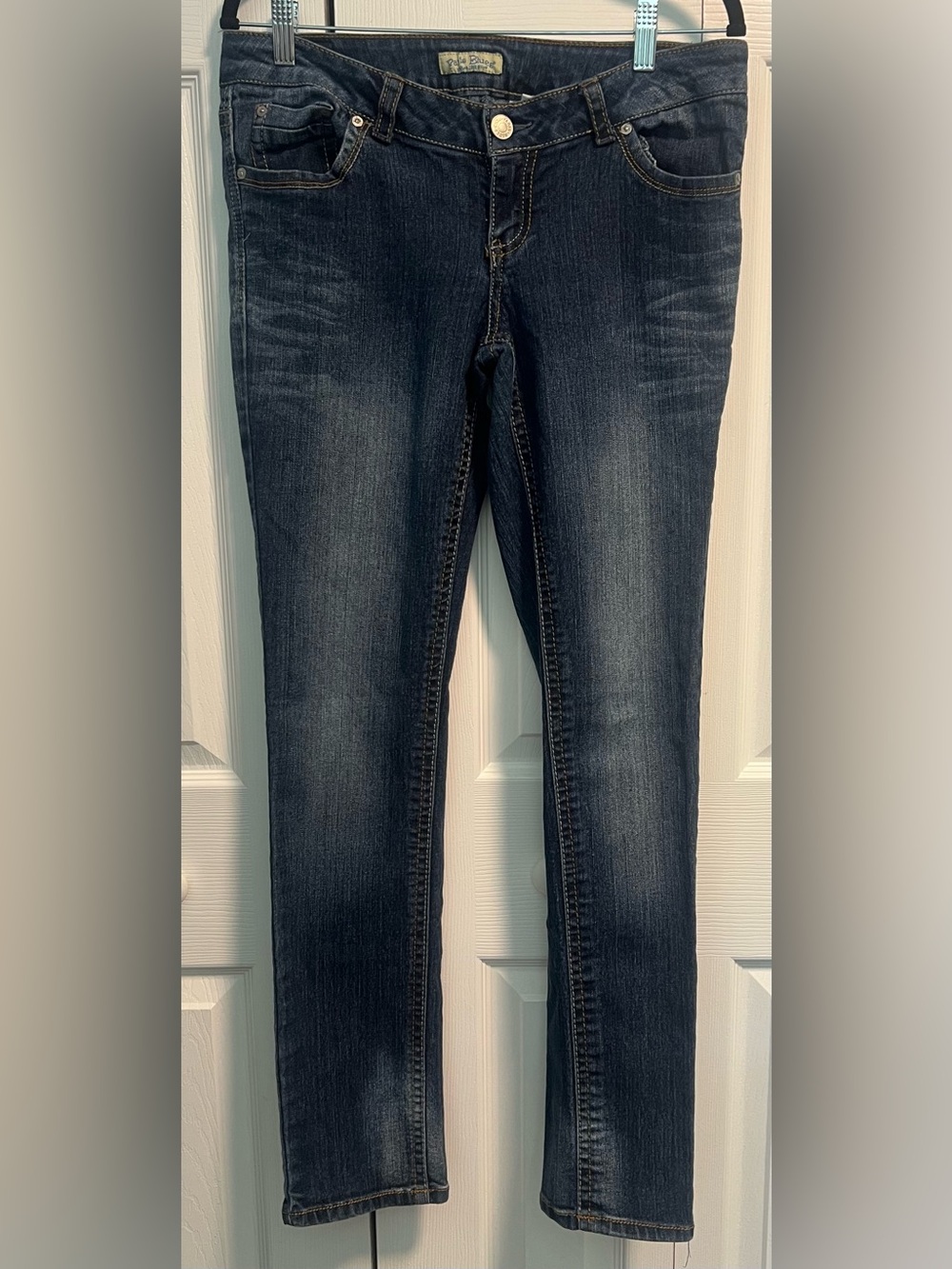 Junior's Paris Blue Low Rise Dark Wash Jeans